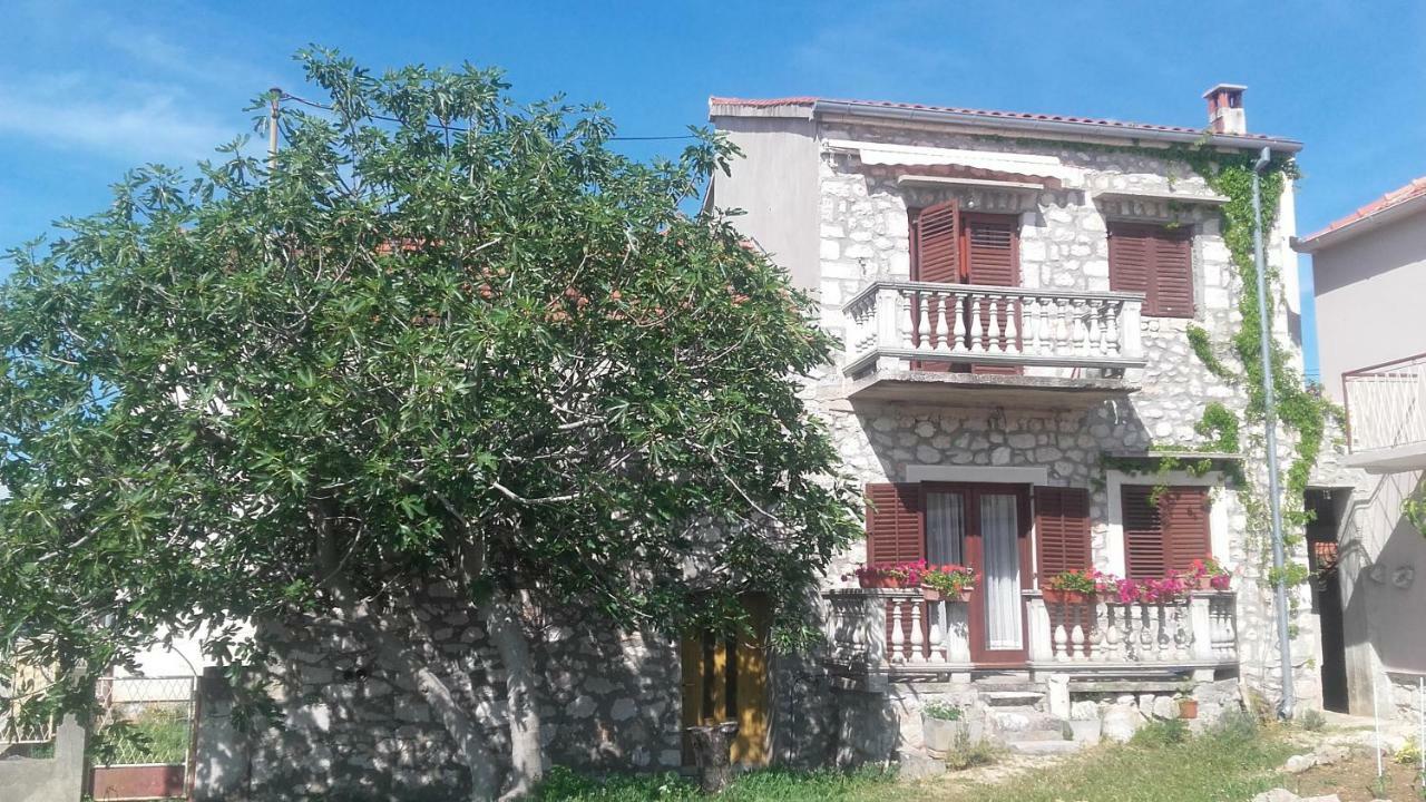 Apartments Martinac Sukosan Ngoại thất bức ảnh